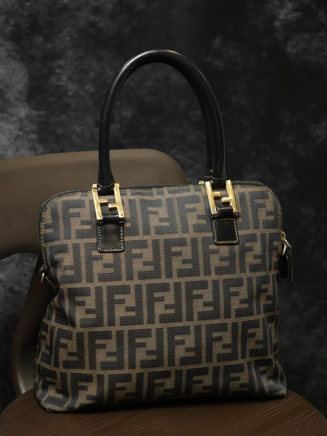 FENDI フェンディ ズッカ ハンドバッグ ナイロン ブラウン