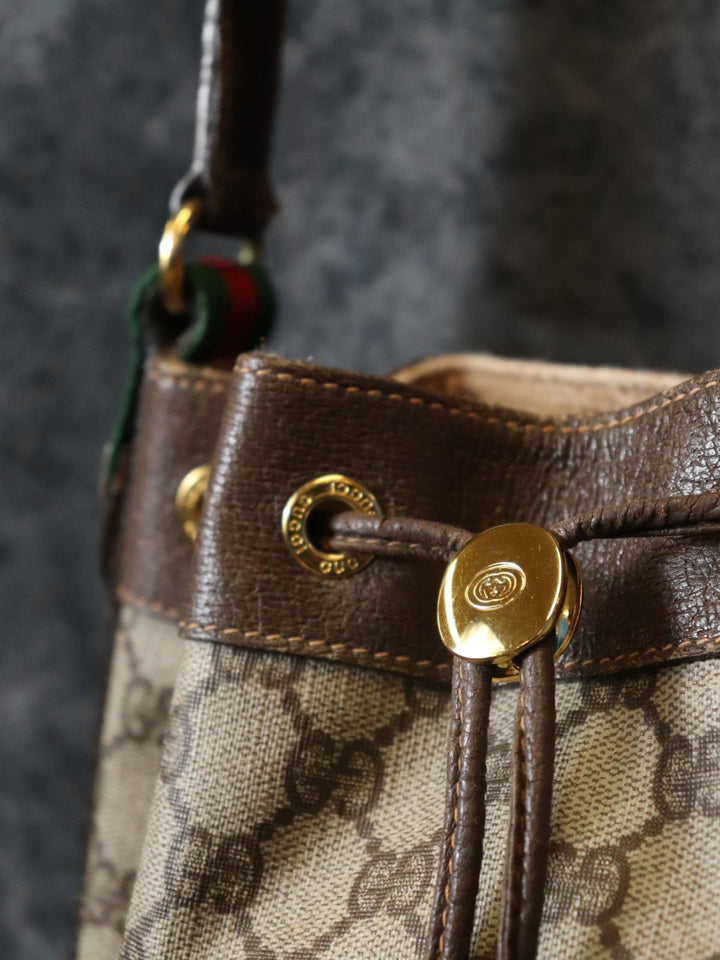 GUCCI グッチ ショルダーバッグ 巾着型 GGスプリーム レザー ブラウン オールド ヴィンテージ