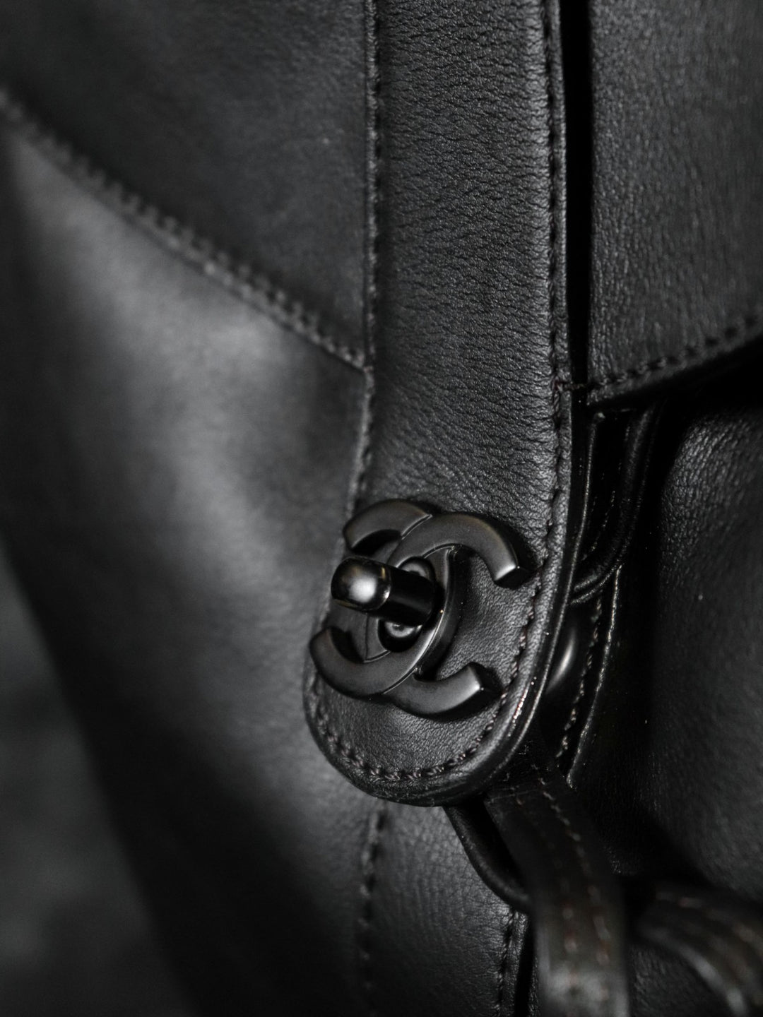 CHANEL シャネル ココマーク ターンロック リュックサック レザー ブラック ヴィンテージ