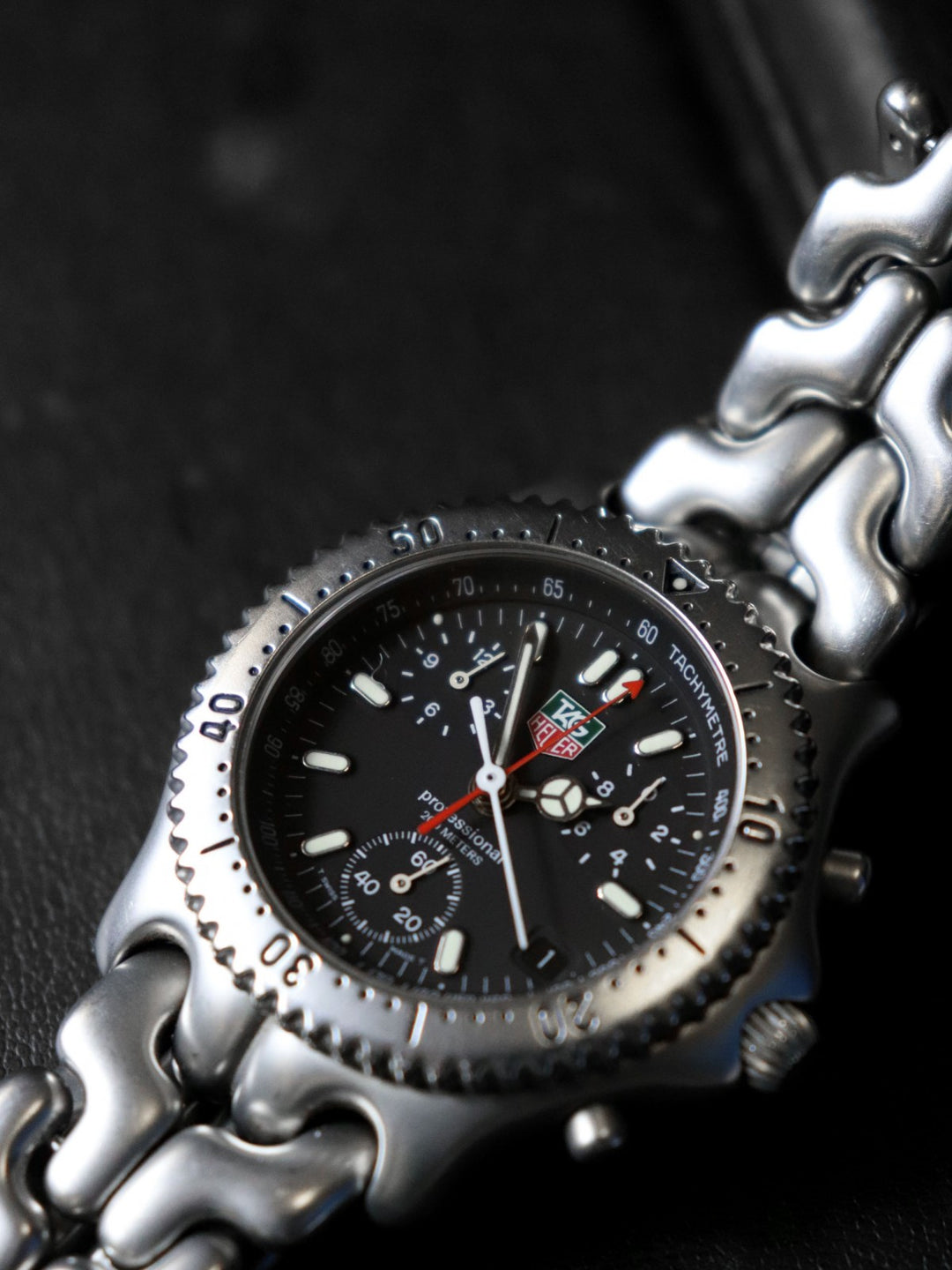 美品 TAG HEUER タグホイヤー プロフェッショナル 200 クロノグラフ S39.306 腕時計 QZ