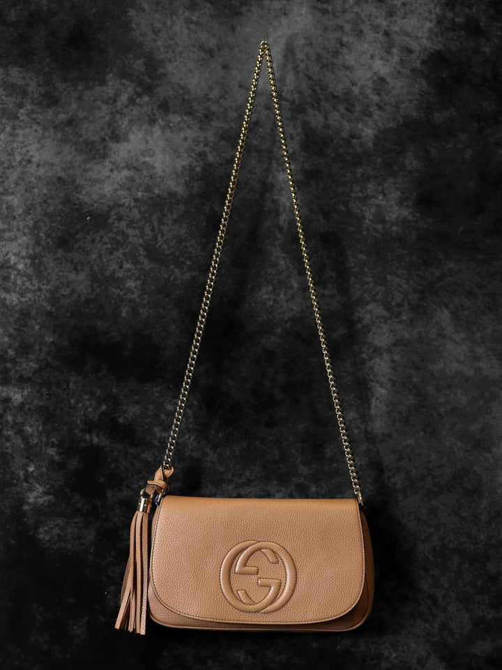 美品 GUCCI グッチ 536224 ショルダーバッグ チェーンバッグ ソーホー レザー ベージュ