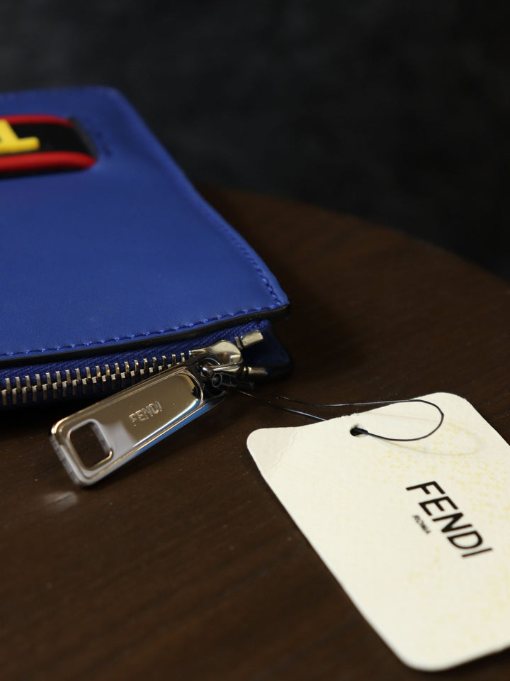 FENDI フェンディ 7VA350 ボキャブラリー クラッチバッグ THINK FENDI セカンドバッグ ポーチ ブルー レザー
