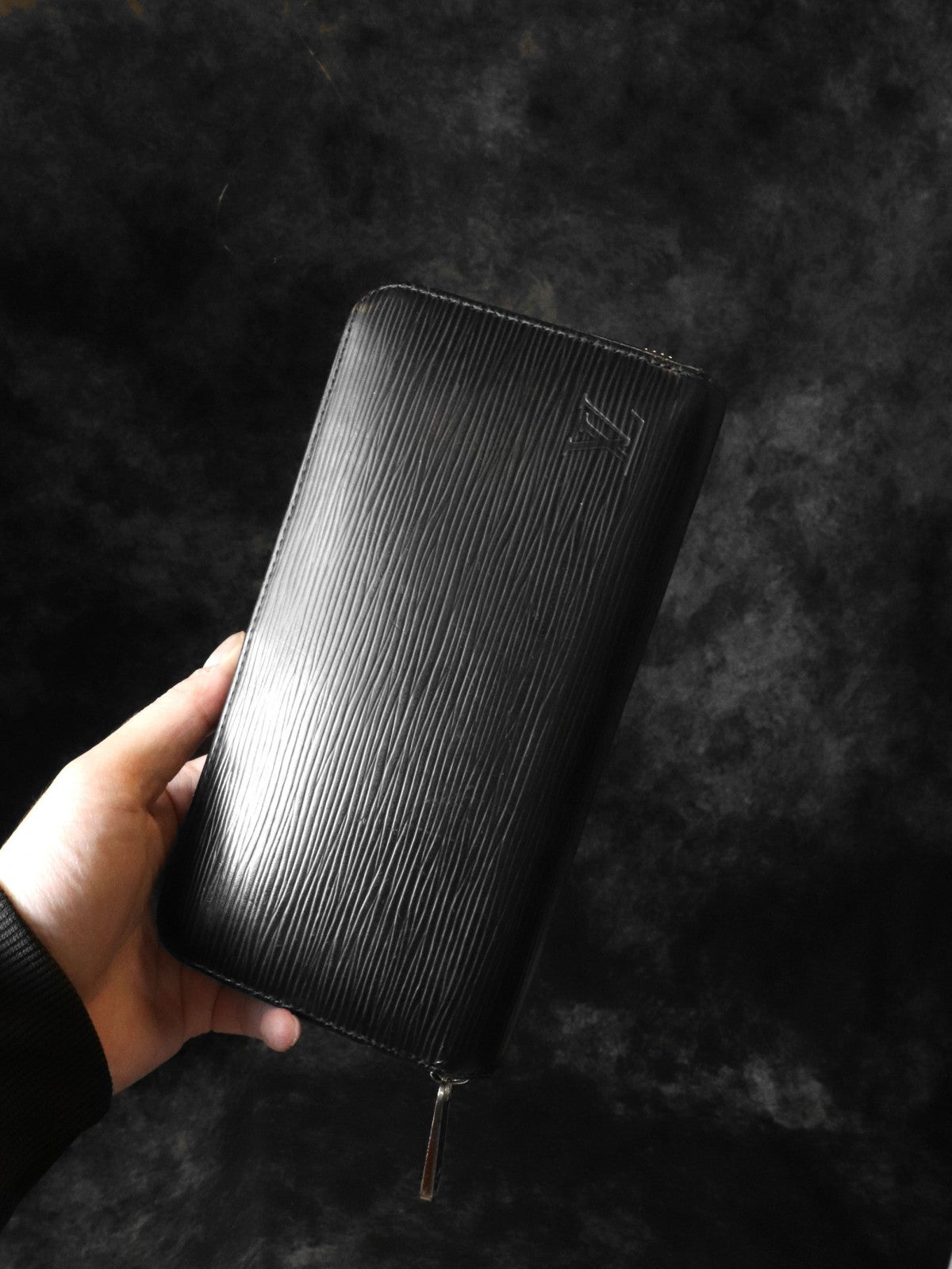 LOUIS VUITTON ルイ・ヴィトン ジッピーウォレット ラウンド長財布