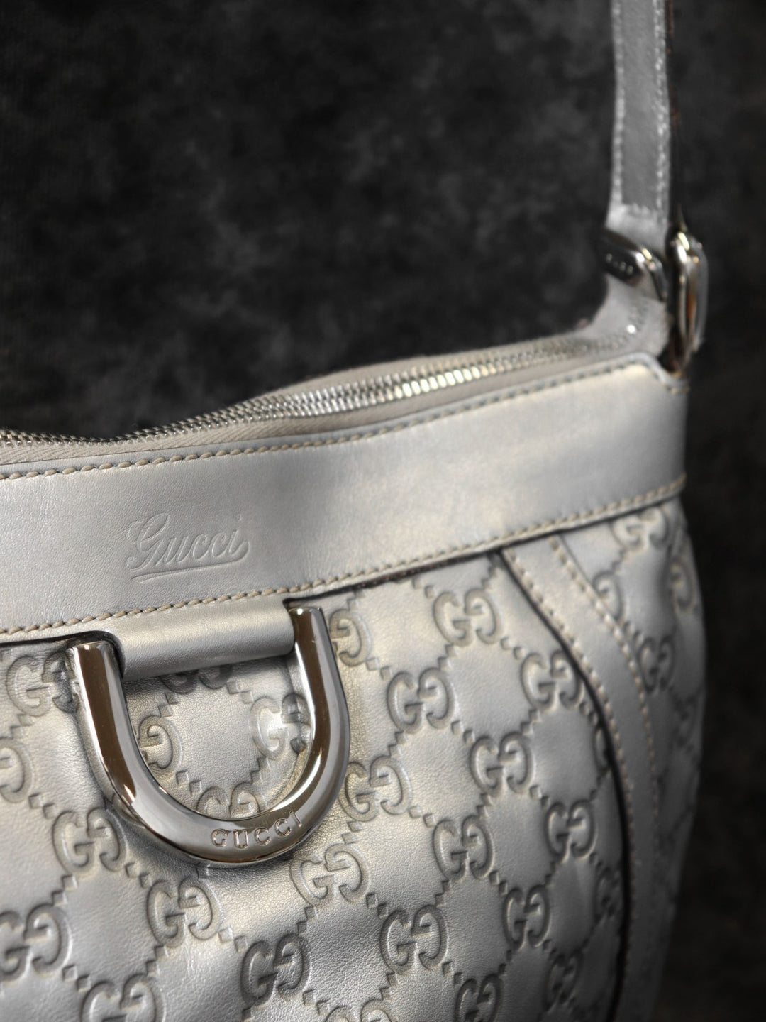 GUCCI グッチ 203257 ショルダーバッグ アビー グッチシマレザー シルバー
