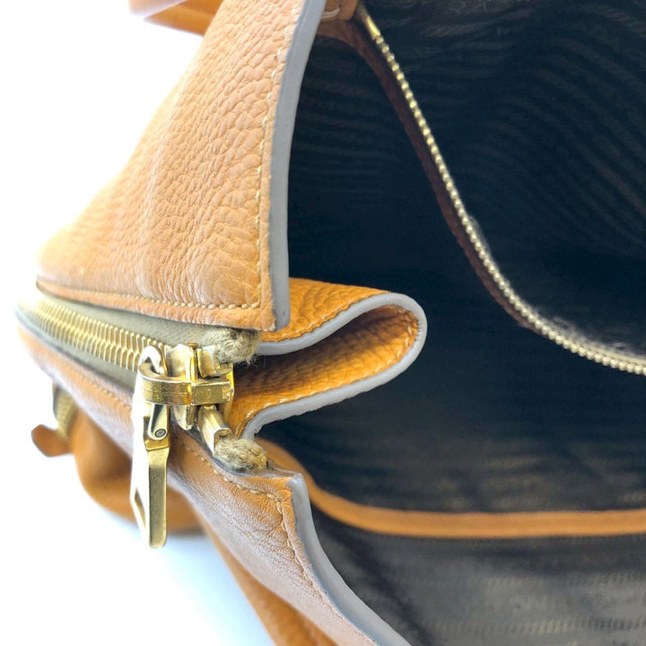 PRADA プラダ トートバッグ ハンドバッグ レザー イエロー ブラウン