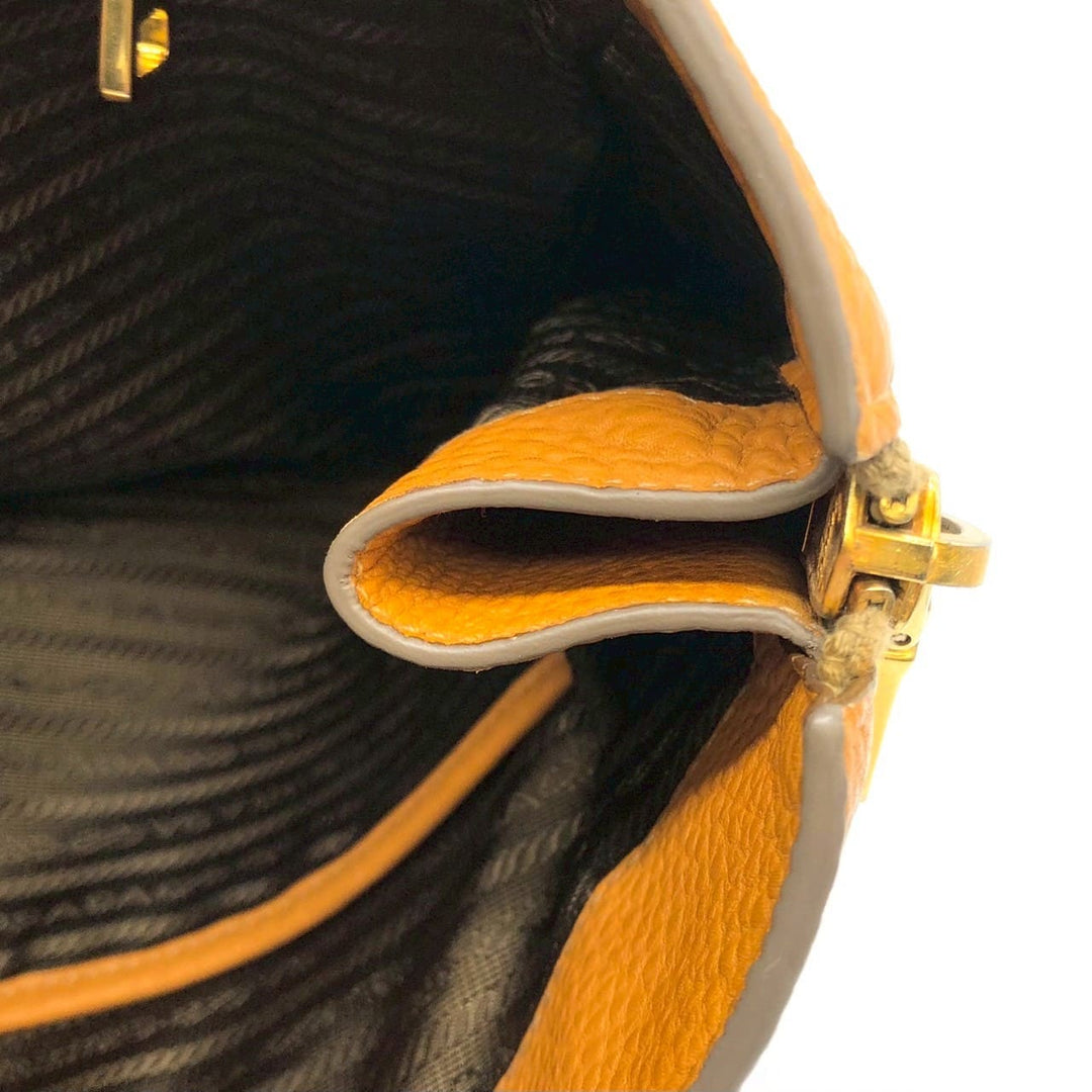 PRADA プラダ トートバッグ ハンドバッグ レザー イエロー ブラウン