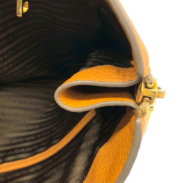PRADA プラダ トートバッグ ハンドバッグ レザー イエロー ブラウン
