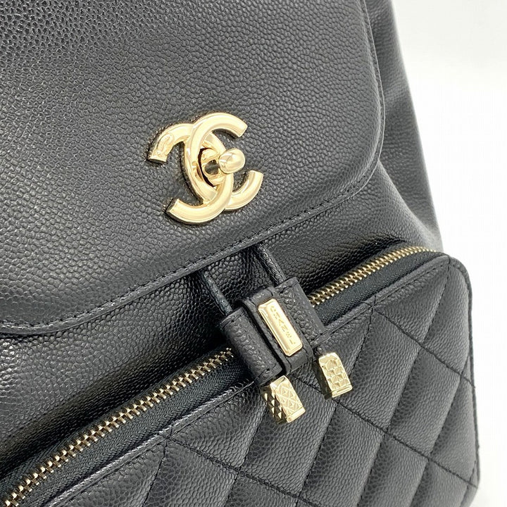 美品 CHANEL シャネル マトラッセ リュックサック デイパック チェーン ココマーク ブラック 黒 シルバー金具 キャビアスキン ブランド品