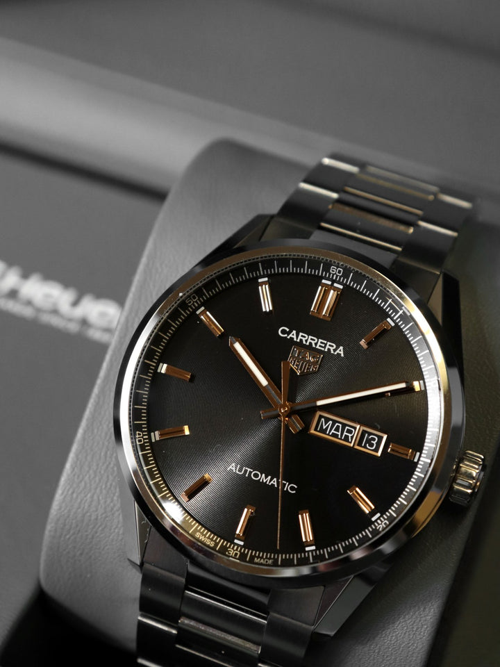 美品 TAG HEUER タグホイヤー 腕時計 カレラ キャリバー5 デイデイト WBN2013.BA0640 自動巻 オートマ SS ブラック