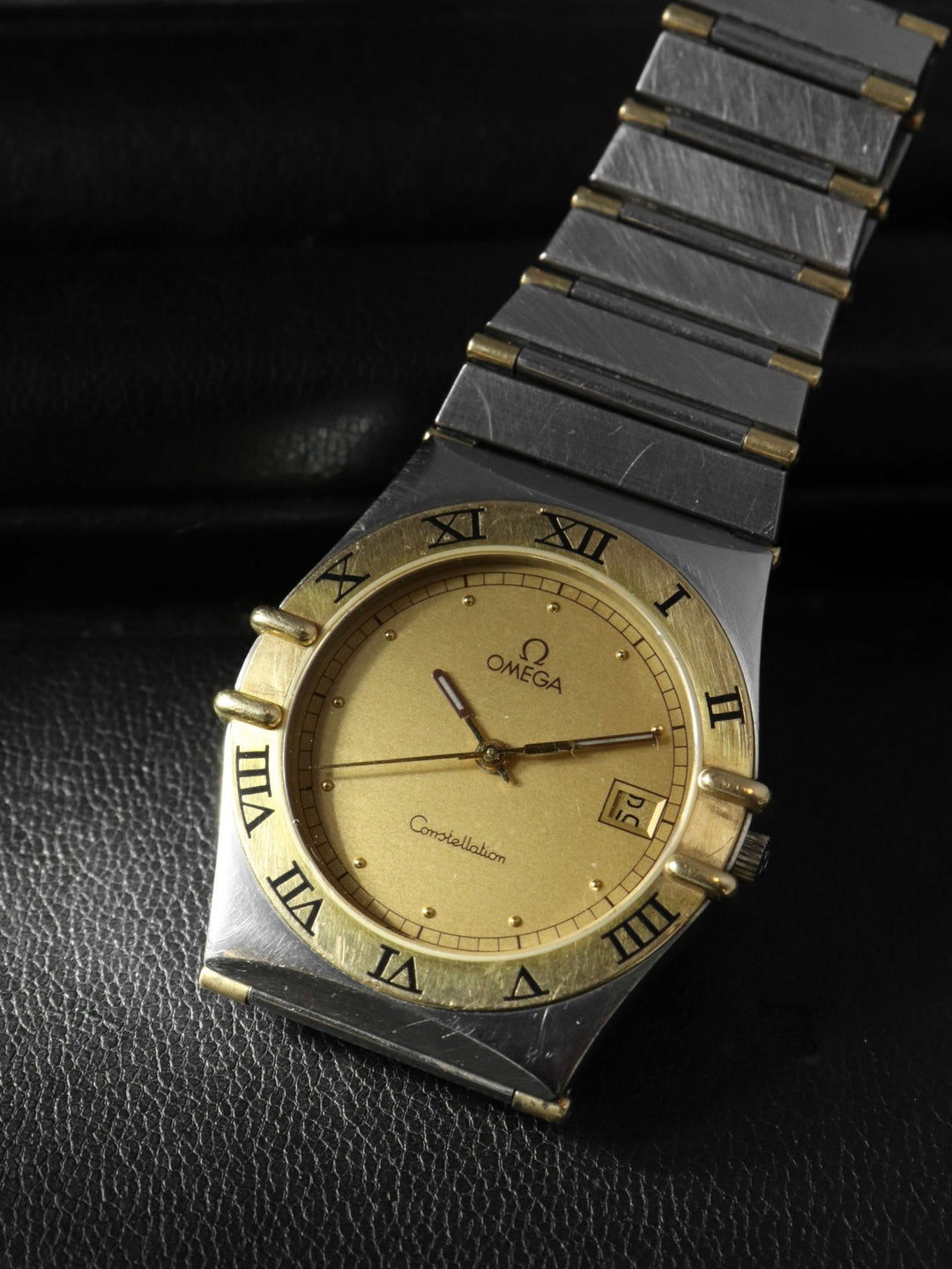 OMEGA オメガ 1210.10 コンステレーション YGベゼル ハーフバー 腕時計 クオーツ ゴールド