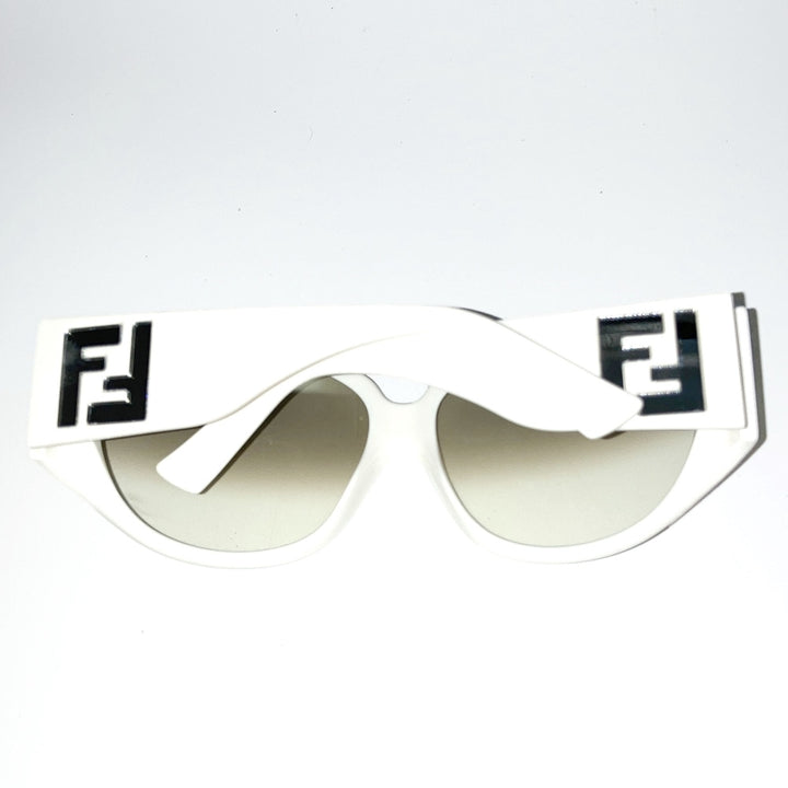 FENDI フェンディ FS457 105 63 □ 14 125 サングラス グラデーションレンズ ホワイト FFロゴ 箱付き