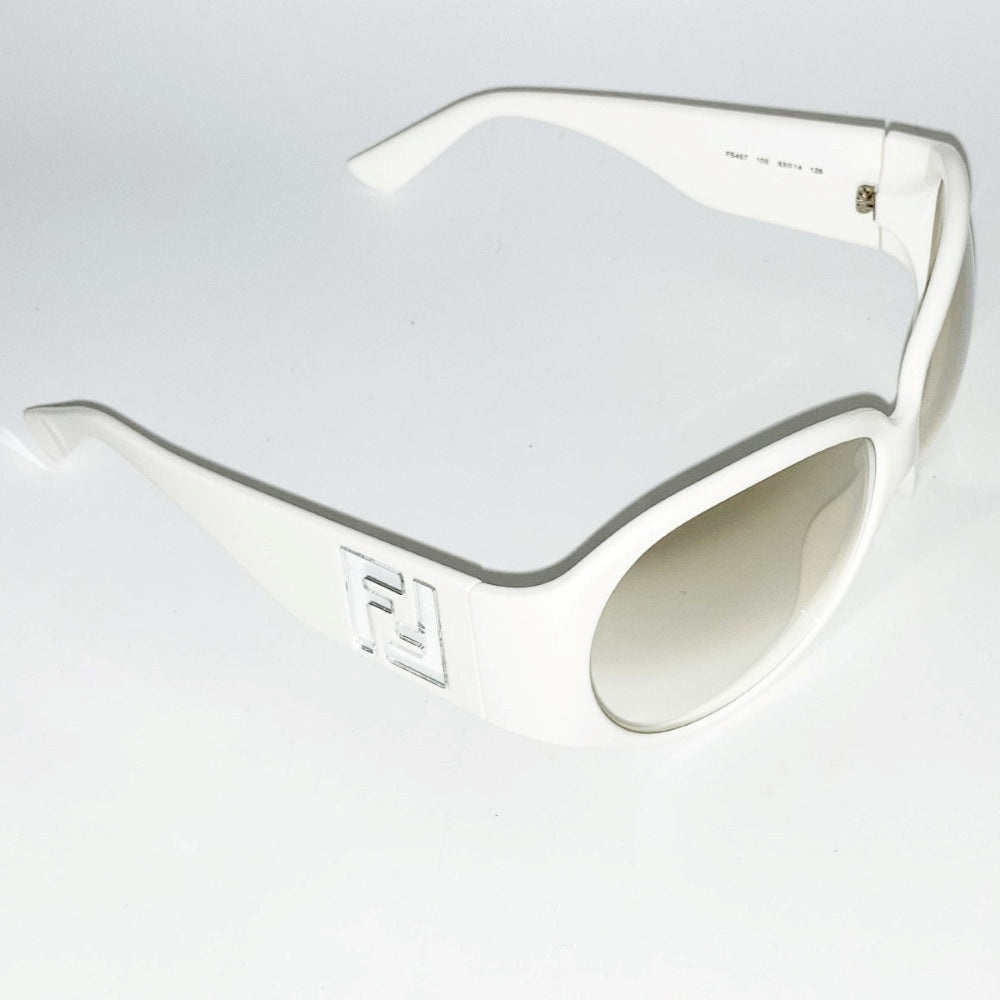 FENDI フェンディ FS457 105 63 □ 14 125 サングラス グラデーションレンズ ホワイト FFロゴ 箱付き