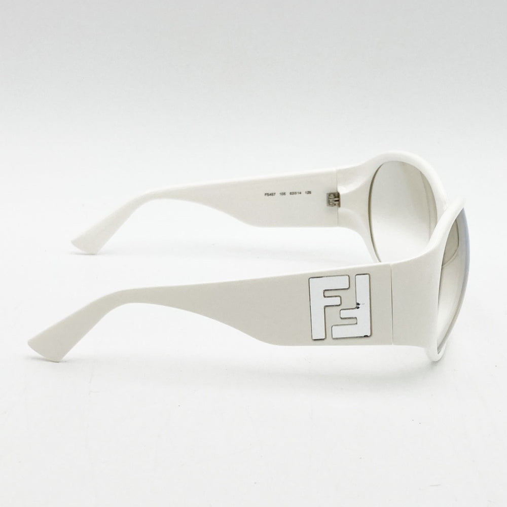 FENDI フェンディ FS457 105 63 □ 14 125 サングラス グラデーションレンズ ホワイト FFロゴ 箱付き