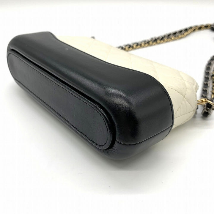CHANEL シャネル ガブリエル フォンホルダー スマホ入れ 25番台 チェーンウォレット ミニ チェーンショルダーバッグ レザー ホワイト/ブラック 白/黒 バイカラー