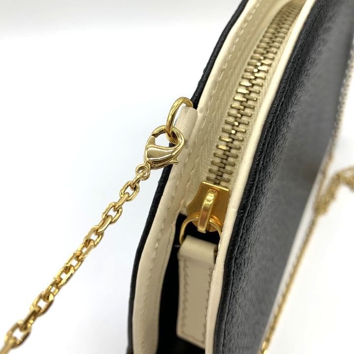 【美品】FENDI フェンディ 2321 26814 斜め掛け 肩掛け チェーンショルダーバッグ 薄型ミニバッグ ハーフムーン ブラック/ホワイト 黒/白 レザー