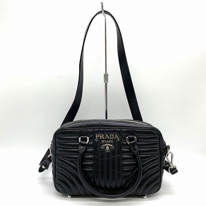 PRADA プラダ ダイアグラム ハンドバッグ ショルダーバッグ 2way 斜め掛け レザー ブラック 黒 ブランド