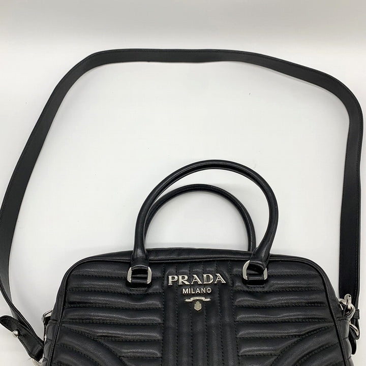 PRADA プラダ ダイアグラム ハンドバッグ ショルダーバッグ 2way 斜め掛け レザー ブラック 黒 ブランド