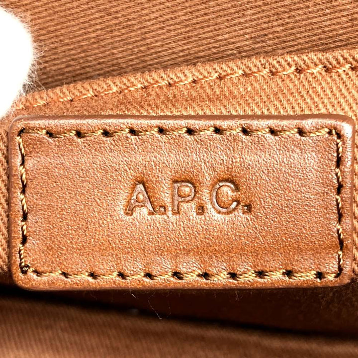 A.P.C. アーペーセー ジュネーヴ ミニ ショルダーバッグ ヴィンテージ レトロ 斜め掛け フラップ レザー ブラウン 茶