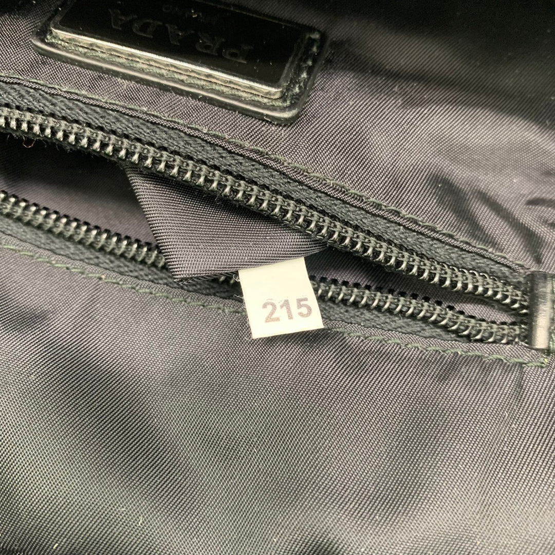 PRADA プラダ ボディバッグ ナイロン グリーン 蛍光色