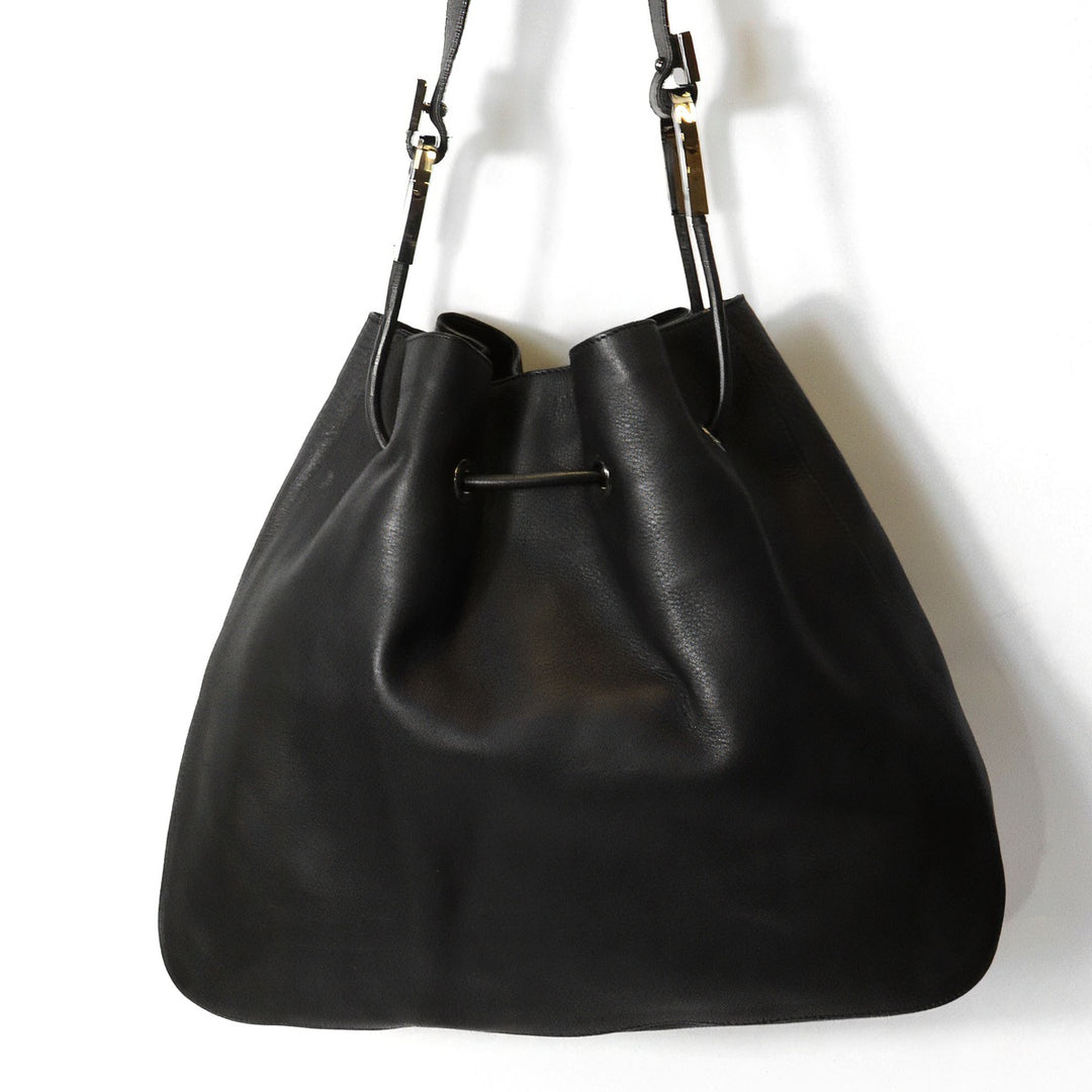 GUCCI グッチ 001 3746 ショルダーバッグ 巾着型 レザー ブラック