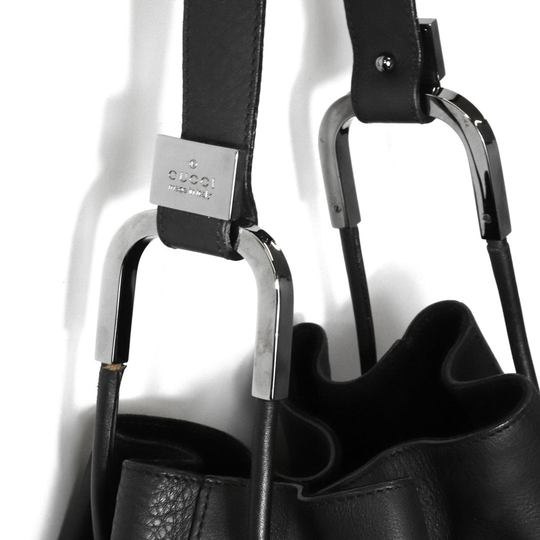 GUCCI グッチ 001 3746 ショルダーバッグ 巾着型 レザー ブラック
