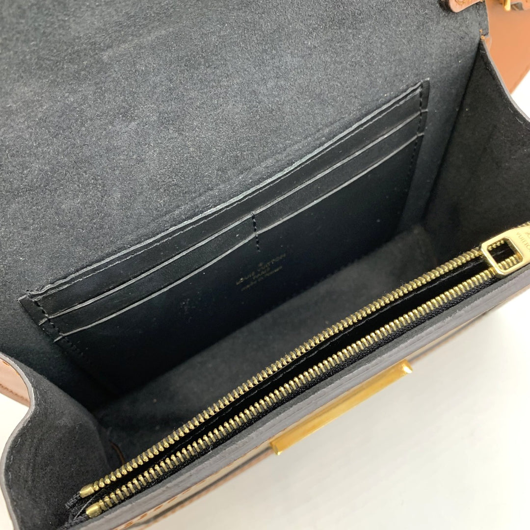 LOUIS VUITTON ルイ・ヴィトン ドーフィーヌ M44586 ボディバッグ バムバッグ ウエストポーチ モノグラムリバース ブラウン