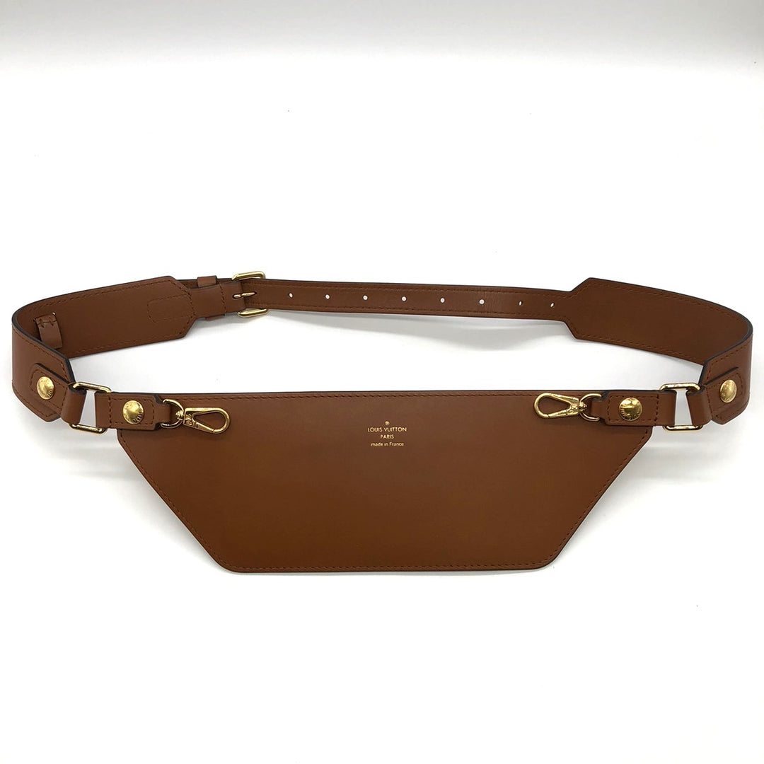 LOUIS VUITTON ルイ・ヴィトン ドーフィーヌ M44586 ボディバッグ バムバッグ ウエストポーチ モノグラムリバース ブラウン