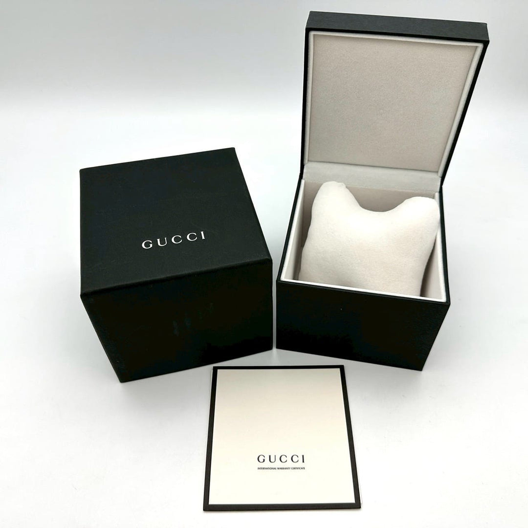 電池交換済 GUCCI グッチ シンク デイト 137.1 YA137107A シェリー 腕時計 クォーツ ラバー ブラック