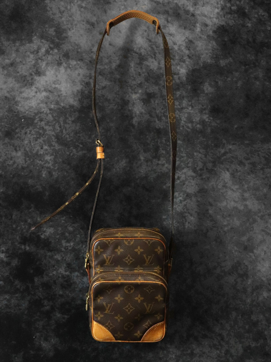 LOUIS VUITTON アマゾン 斜め掛けショルダーバッグ モノグラム ブラウン 肩掛け M45236 ルイ・ヴィトン