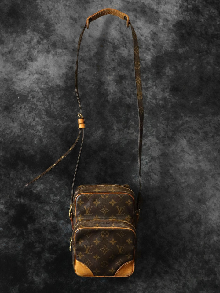 LOUIS VUITTON アマゾン 斜め掛けショルダーバッグ モノグラム ブラウン 肩掛け M45236 ルイ・ヴィトン
