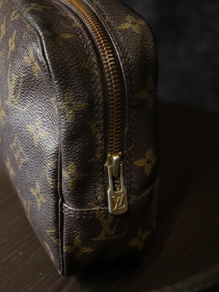 LOUIS VUITTON ルイ・ヴィトン トゥルーストワレット28 M47522 ポーチ モノグラムキャンバス ブラウン