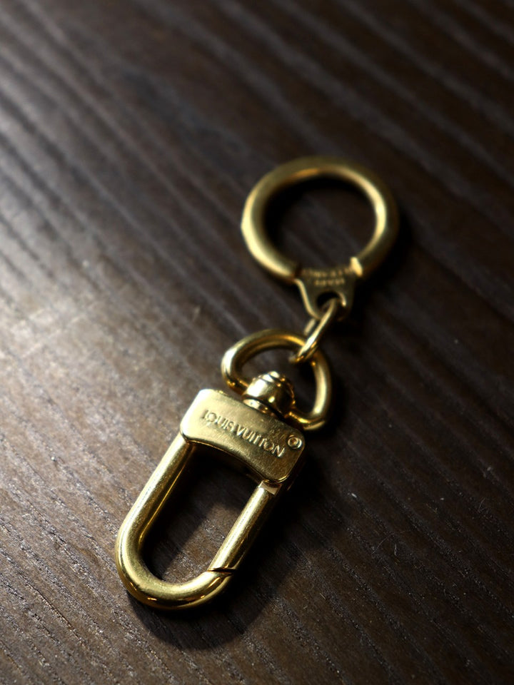 LOUIS VUITTON ルイ・ヴィトン アノクレ M62698 キーホルダー メタル ゴールド