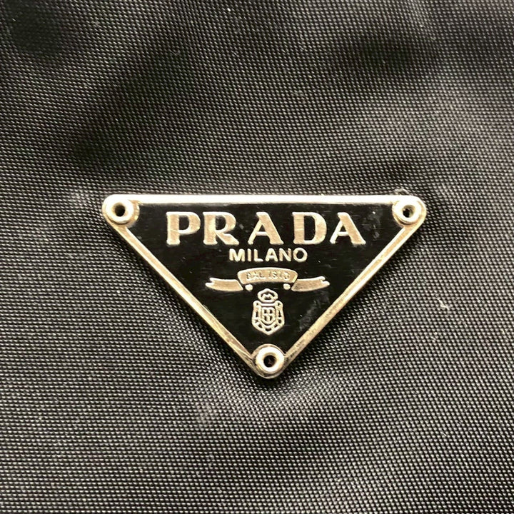 PRADA プラダ アクセサリーポーチ ハンドバッグ ナイロン ブラック ンドバッグ