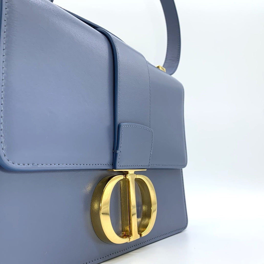 Dior クリスチャンディオール 30モンテーニュ 斜め掛けショルダーバッグ ブルー 青 レザー