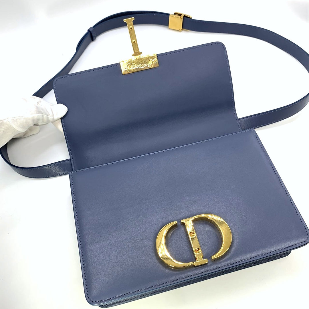Dior クリスチャンディオール 30モンテーニュ 斜め掛けショルダーバッグ ブルー 青 レザー