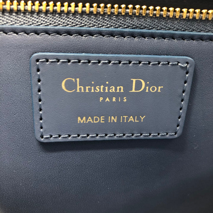 Dior クリスチャンディオール 30モンテーニュ 斜め掛けショルダーバッグ ブルー 青 レザー