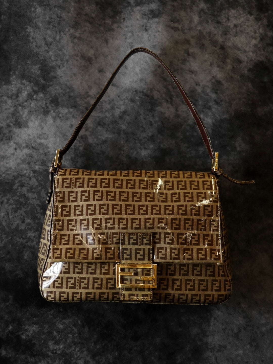 FENDI フェンディ マンマバゲット ショルダーバッグ ブラウン 茶 ビニール/レザー ズッキーノ 総柄