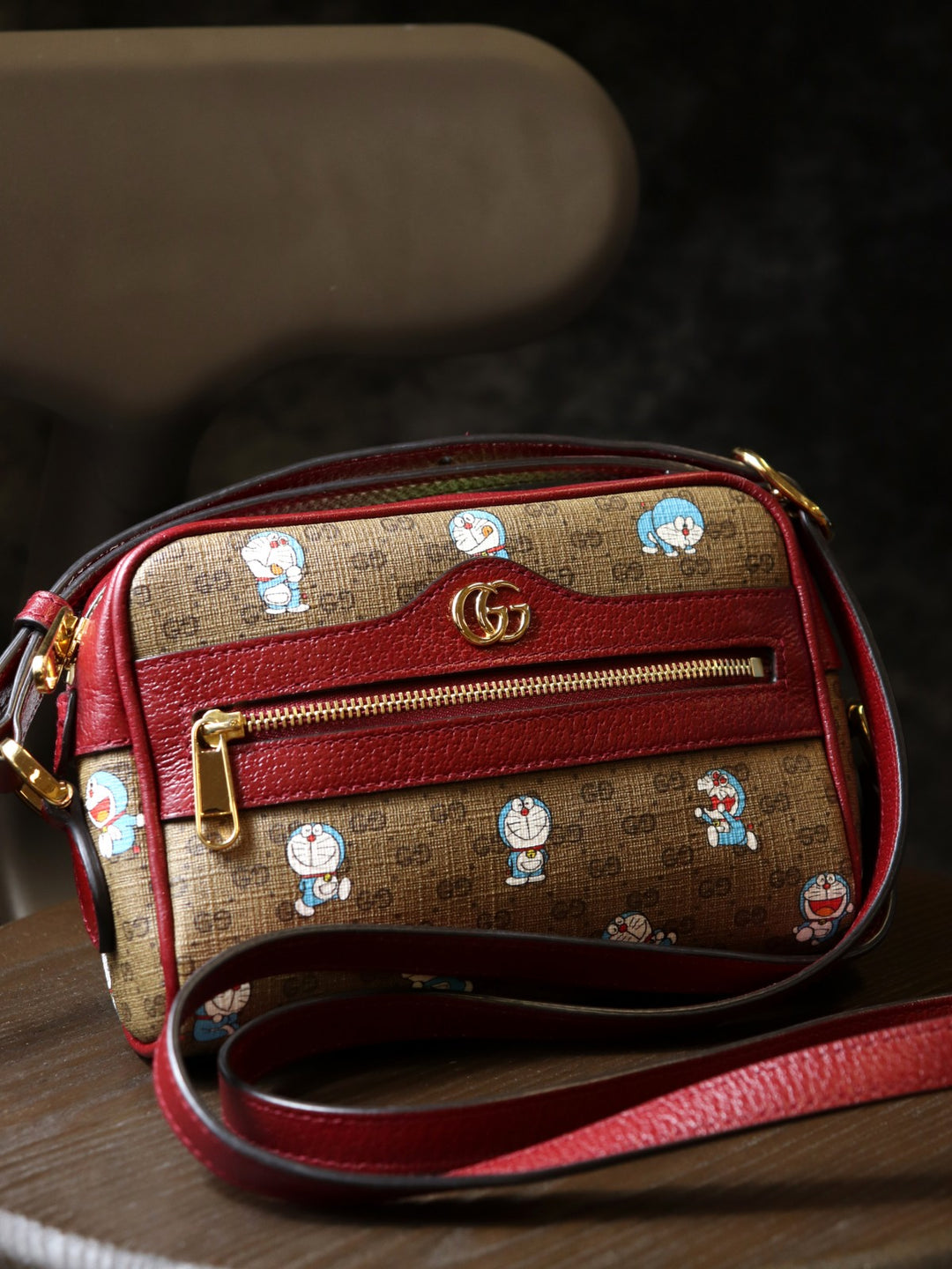 GUCCI グッチ 647784 ドラえもんコラボ ショルダーバッグ マイクロGG ブラウン レッド レディース