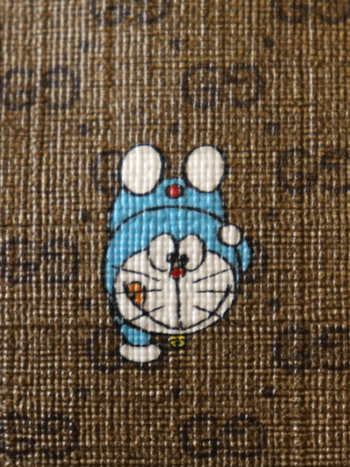 GUCCI グッチ 647784 ドラえもんコラボ ショルダーバッグ マイクロGG ブラウン レッド レディース