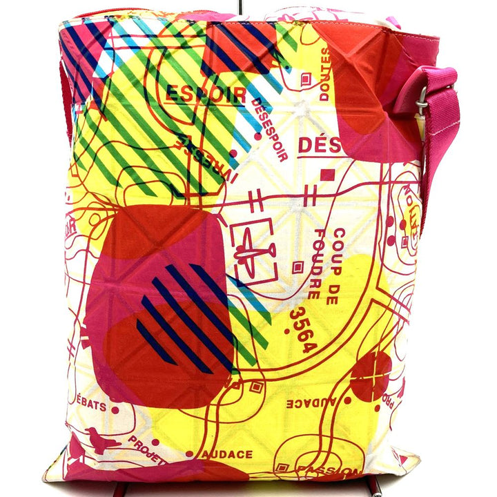 ISSEYMIYAKE イッセイミヤケ プリーツプリーズ ショルダーバッグ ピンク ポリエステル