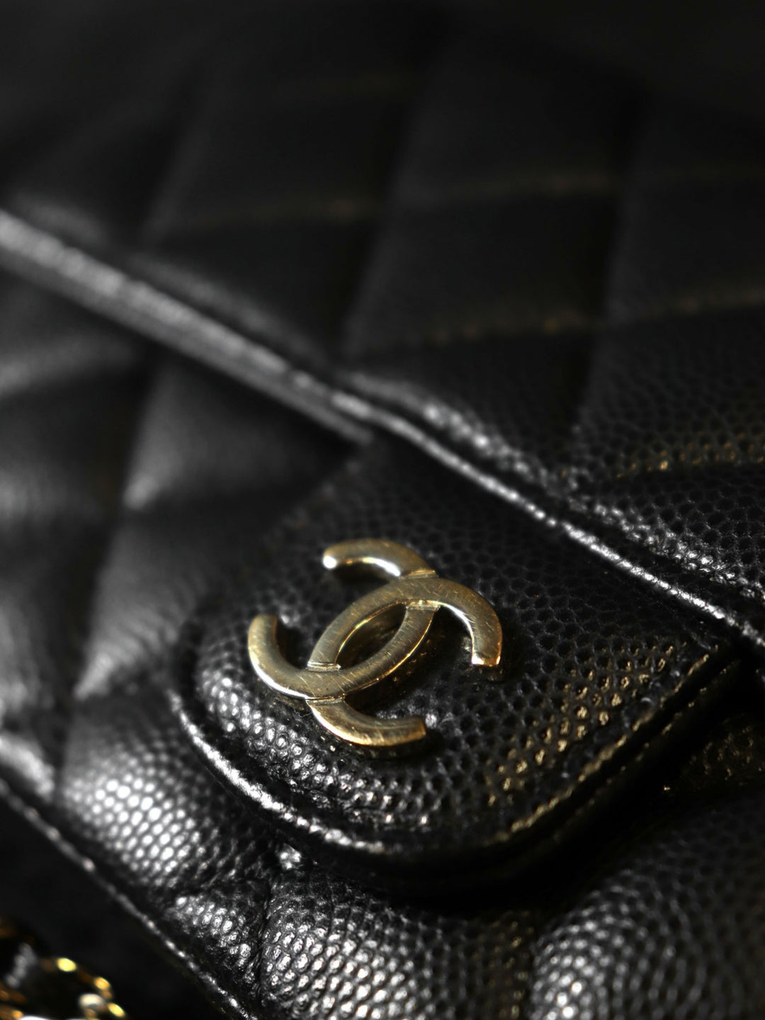 CHANEL シャネル アイウェアケース チェーンショルダーメガネサングラスケース キャビアスキンレザー ブラック 黒 ゴールド金具