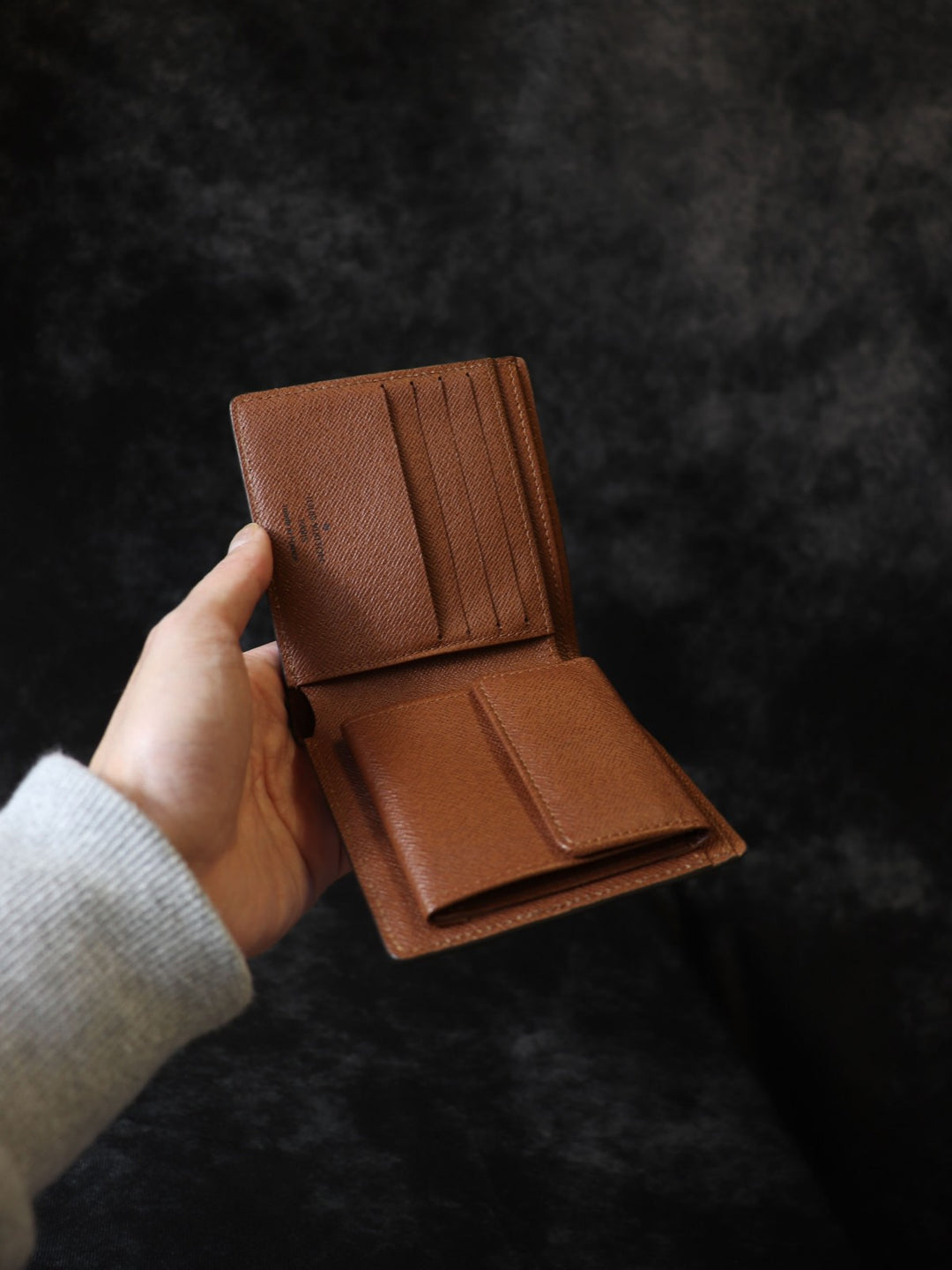 LOUIS VUITTON ルイ・ヴィトン ポルトフォイユマルコ M61675 二つ折り財布 モノグラム ブラウン