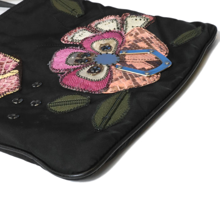 PRADA プラダ フラワー刺繍 ショルダーバッグ 薄型 サコッシュ ナイロン/パイソン ブラック