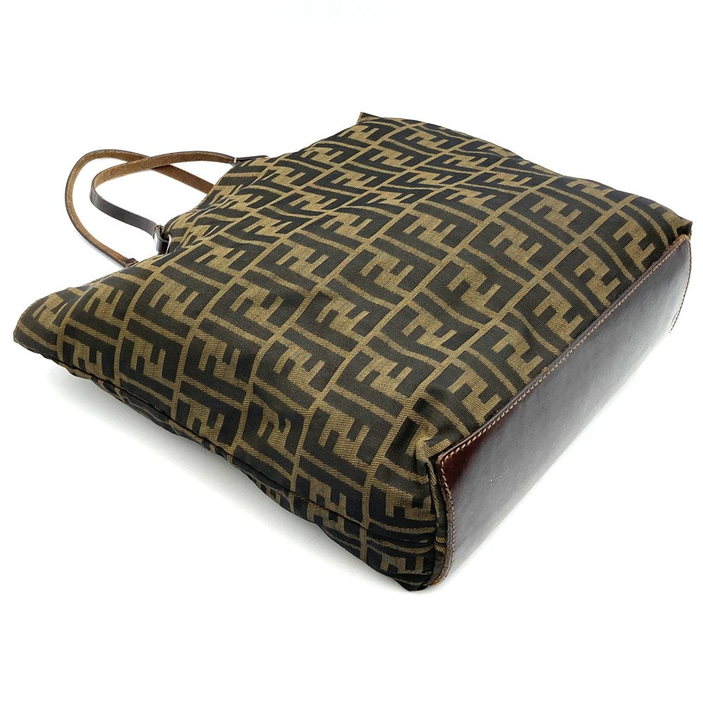 FENDI フェンディ ズッカ 2228 26598 008 トートバッグ ショルダーバッグ ナイロ ブラウン