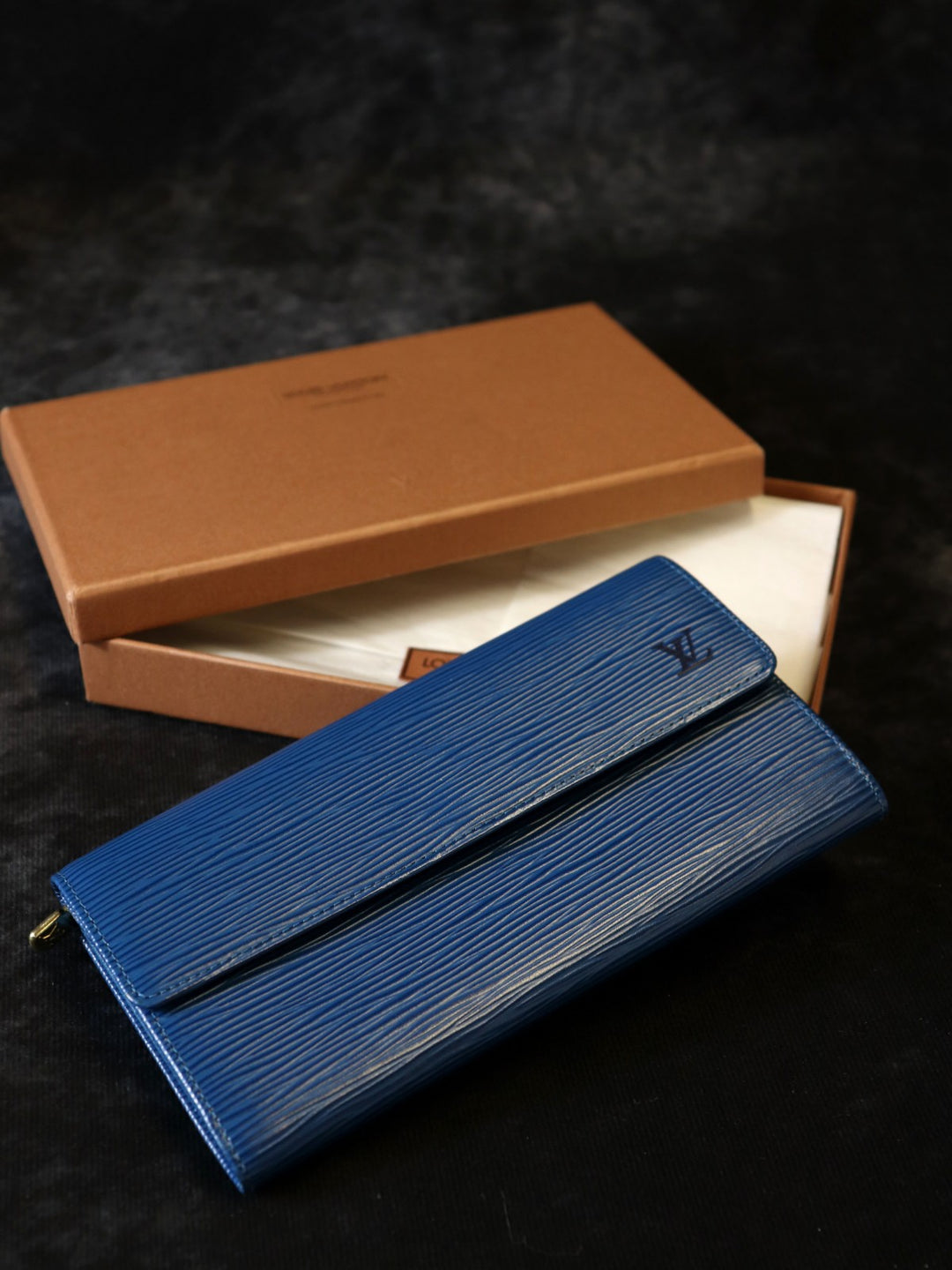 LOUIS VUITTON ルイ・ヴィトン ポルトフォイユサラ 長財布 エピレザー ブルー 青 M63572