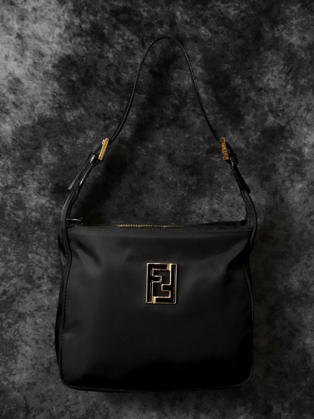 FENDI フェンディ 06 11 15328 982 ショルダーバッグ 肩掛け FFロゴ ナイロン/レザー ブラック 黒