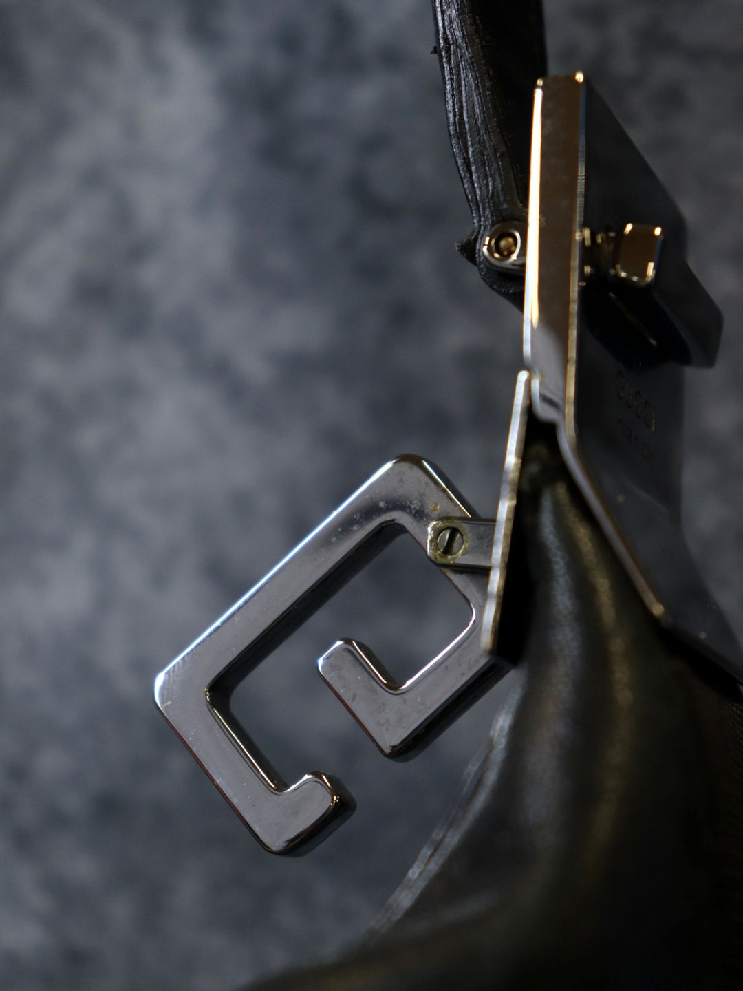 GUCCI グッチ 001 3341 ショルダーバッグ レザー ブラック