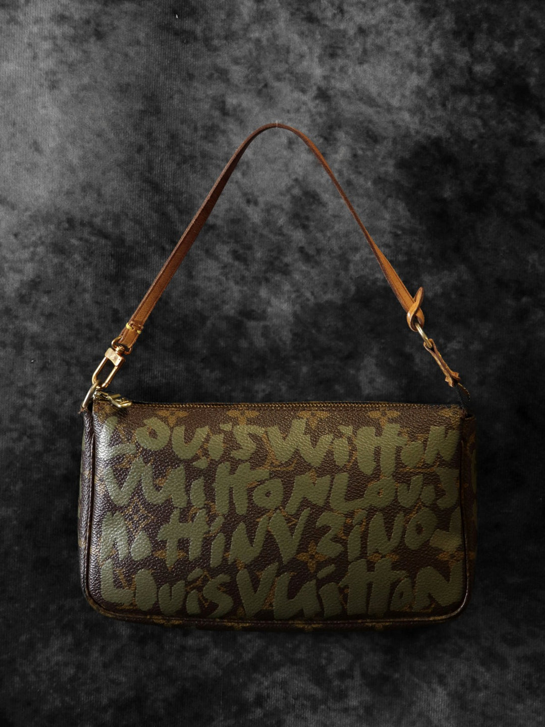 LOUIS VUITTON ルイ・ヴィトン グラフィティ ポシェット アクセソワール M92191 ポーチ モノグラムキャンバス ブラウン カーキ