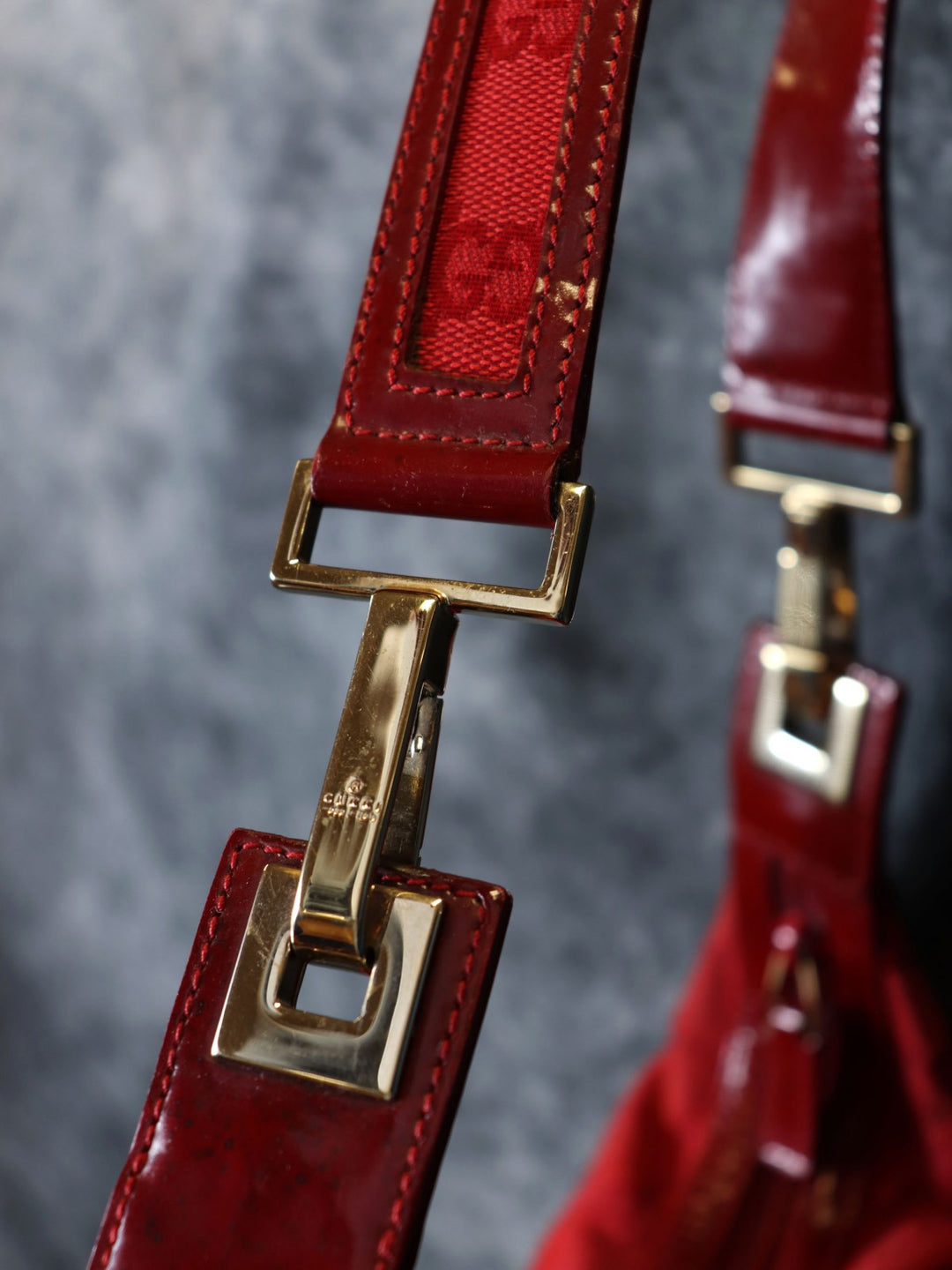 GUCCI グッチ 001 4204 ショルダーバッグ GGキャンバス レザー レッド