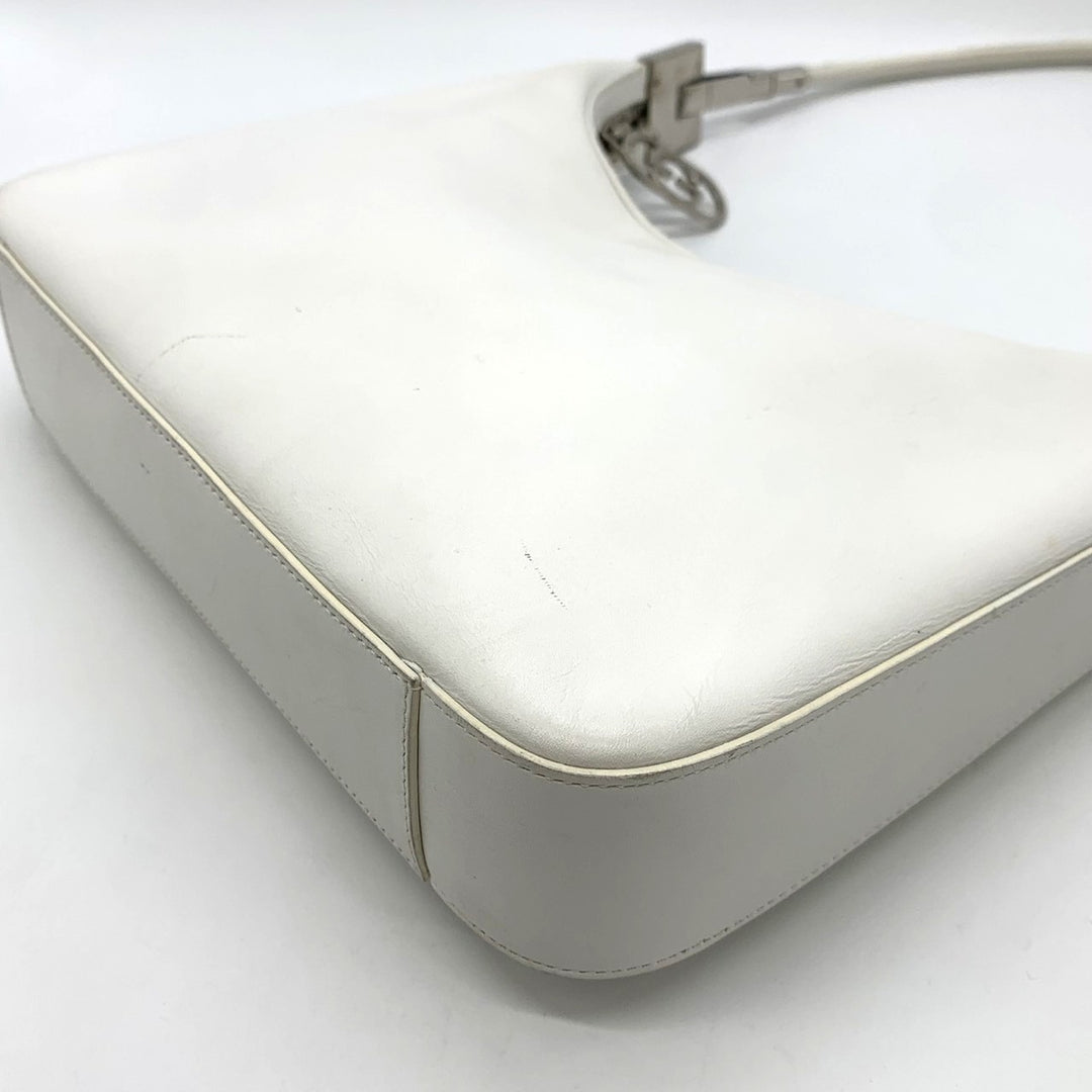 GUCCI グッチ 001 3812 ショルダーバッグ 肩掛け ワンショルダー レザー ホワイト